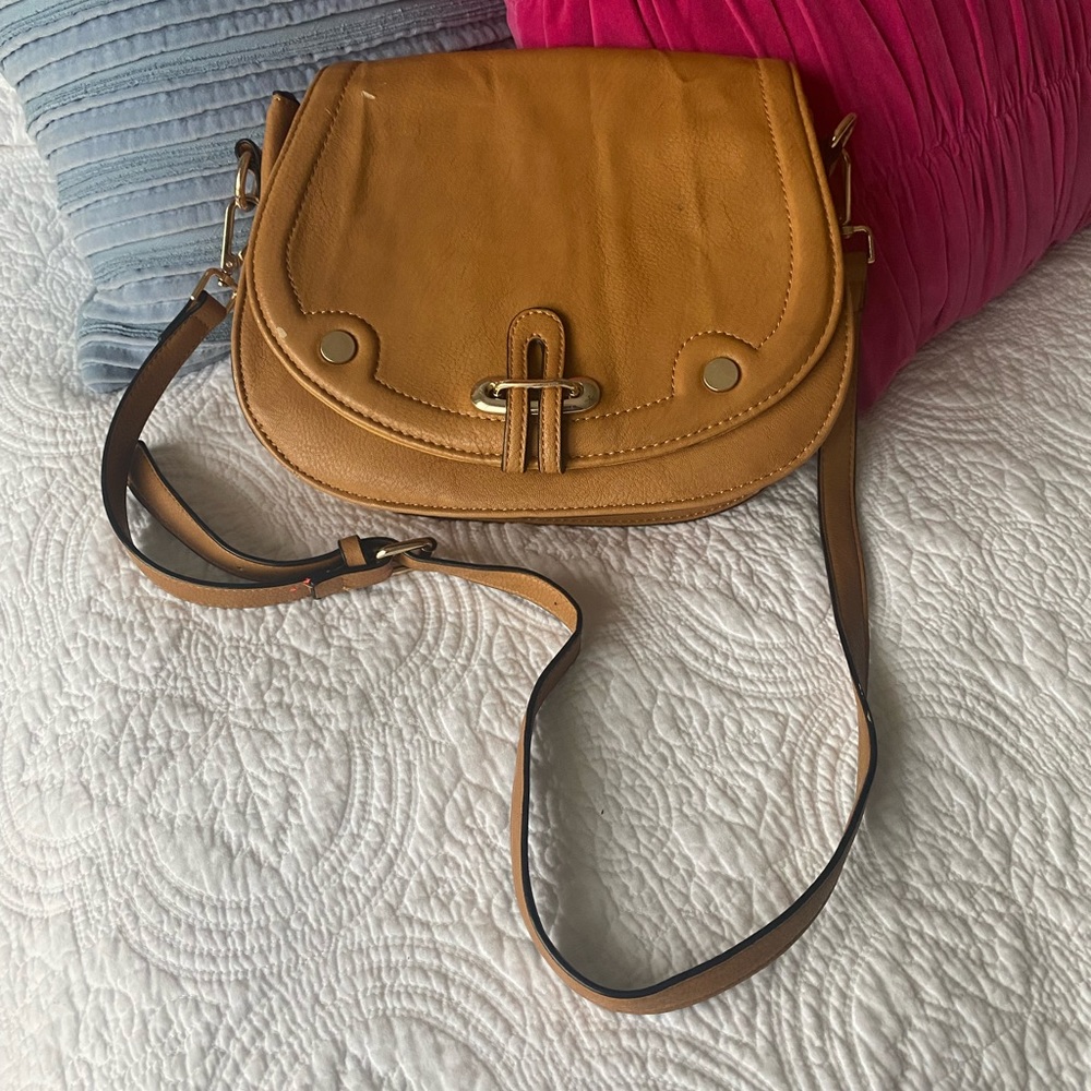 Francesca’s Brown Satchel Purse